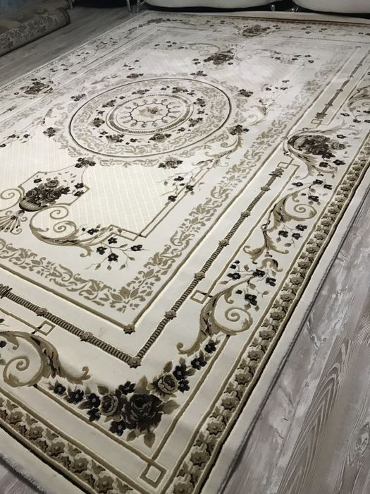 Натуральный ковер отличного качества