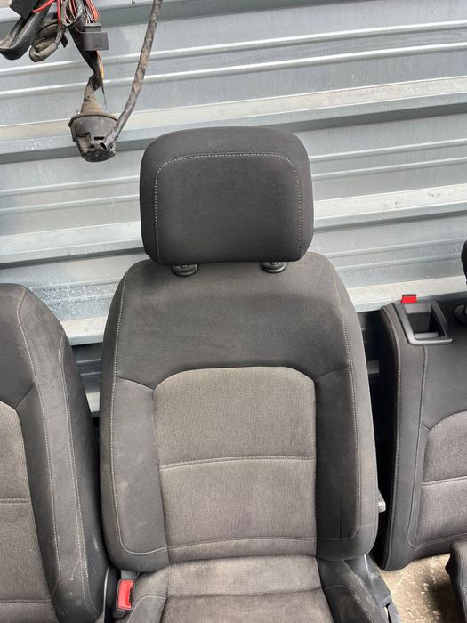 Салон за VW Passat B8 комби плат ном 2707