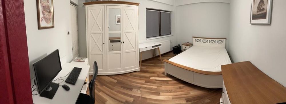 Apartament 4 - 5 camere - 2 ap. unite, TVA mic