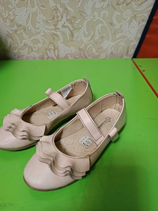 Обувь для девочки