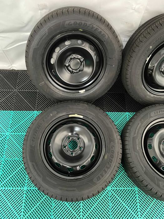 Set jante cu anvelope noi vara 215 65 r16c Renault Trafic Vivaro 2014+