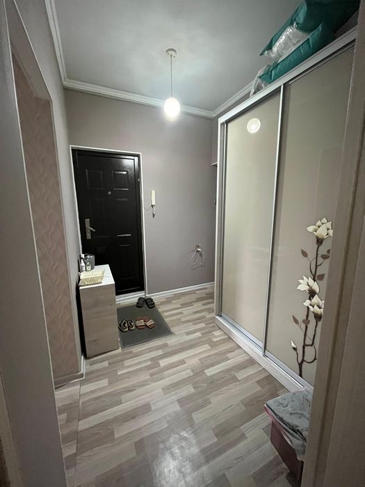 Продам- 1 ком квартиру