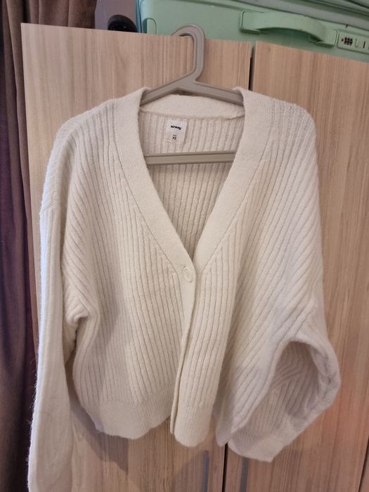 Дамски пуловер - бял Sinsay