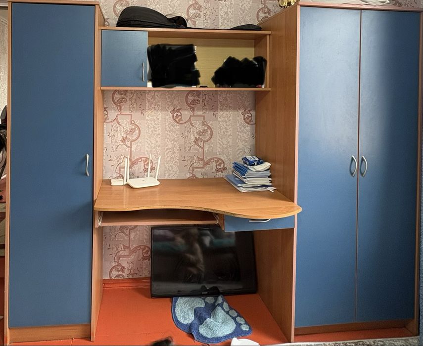 Детский шкаф с компьютерным столом