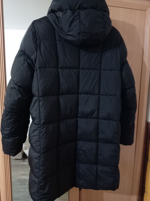 Продам пуховик женский 50р