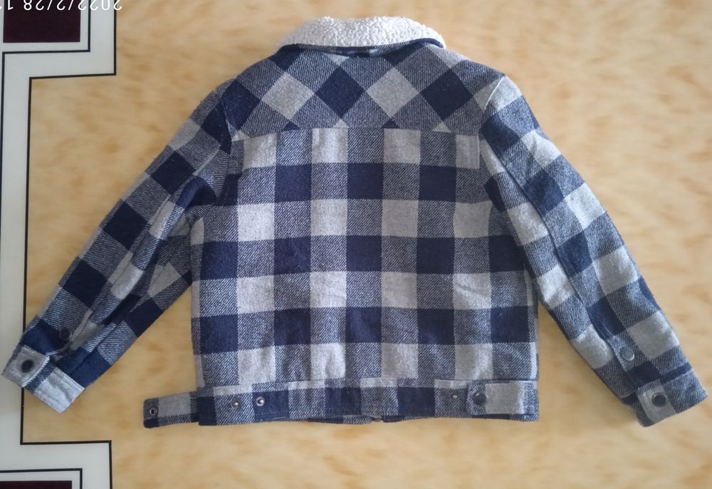 Пальто демисезонное