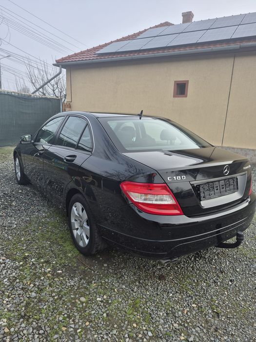 Mercedes C-Class C180 W204 - 1.6i 156CP - Clima * Istoric Service