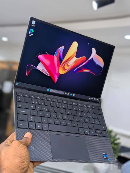 dell Xps 13.3 Touch , i5 11th , 8GB 256GB