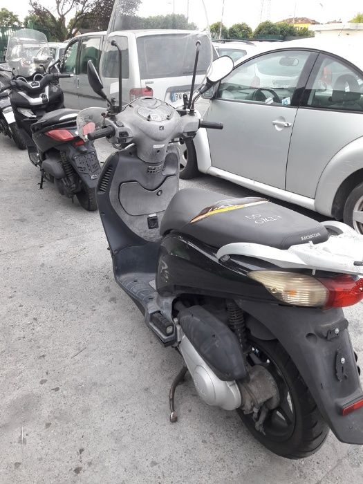 Мотоциклет,скутер Хонда Пи Ес( Honda Ps) 125-150-на части