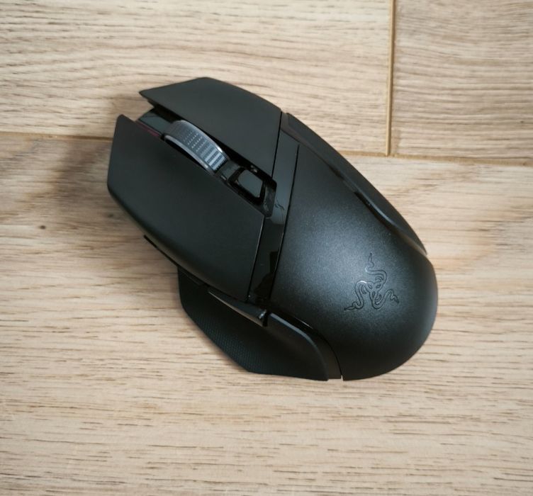 Razer basilisk v3 x hyperspeed