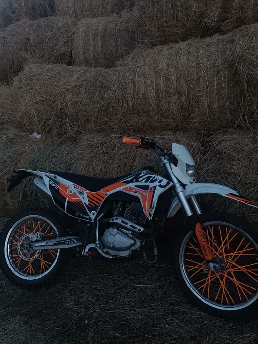 Продам Kayo t2 250