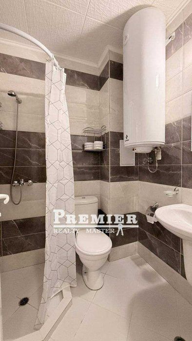 Продава се двустаен апартамент в Равда, само на 200 метра от морето.