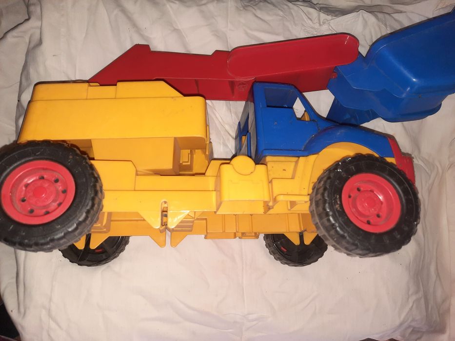 Отдам игрушки детские