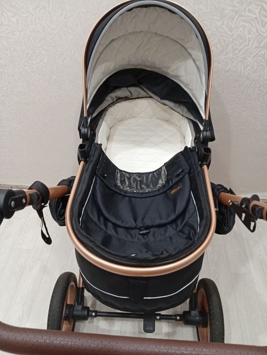 Продам коляску в отличном состоянии