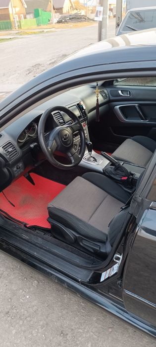 Продам Subaru Legacy 2004год
