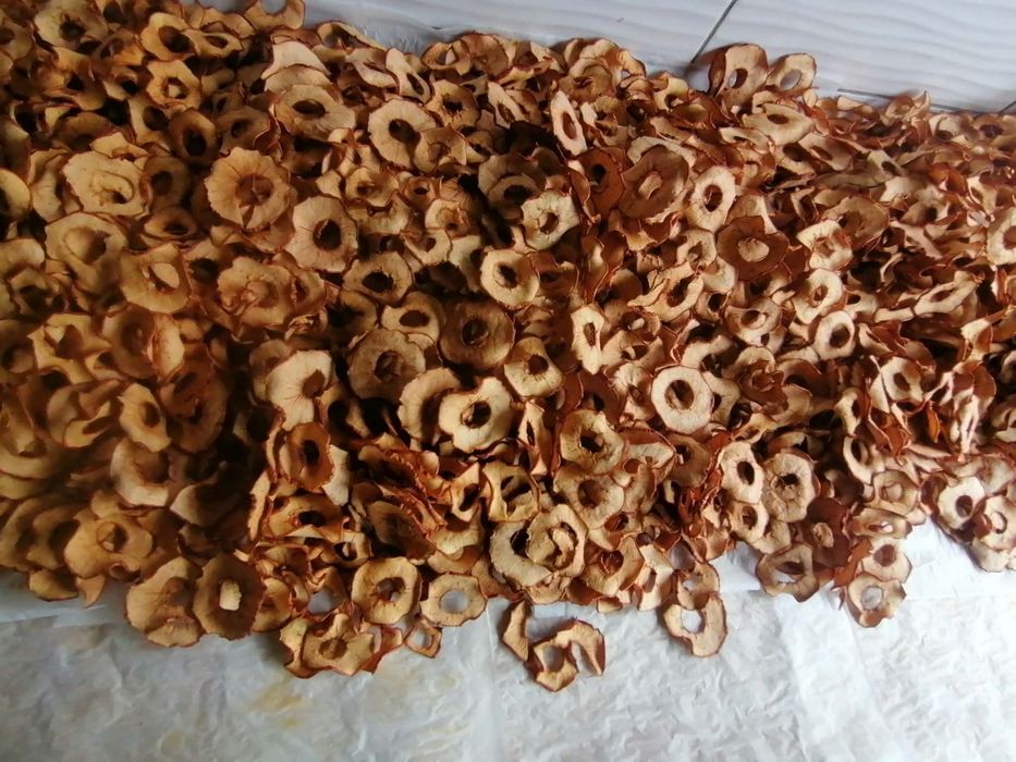 Chipsuri de mere naturale 8,5 lei + servicii uscare & confiere fructe