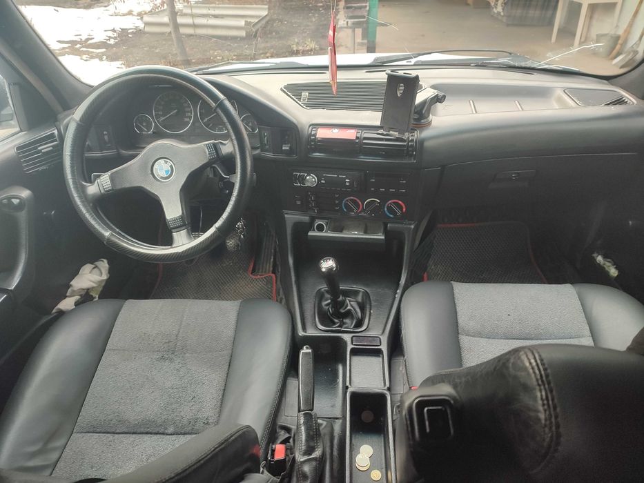 Продам BMW e34 в хорошем состоянии.