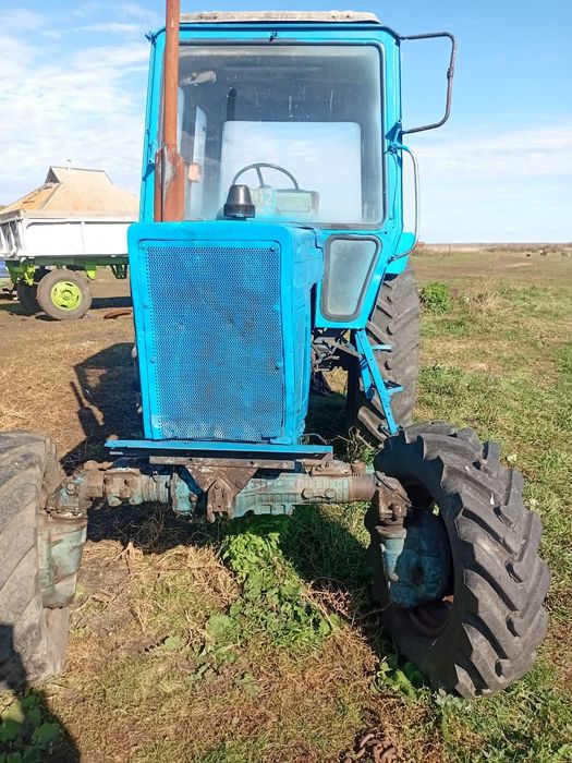 Продам трактор и прицеп