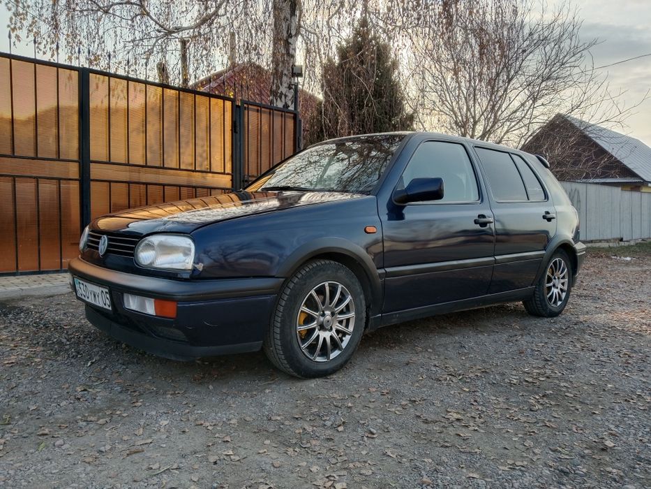 Продам гольф 3. 1994г