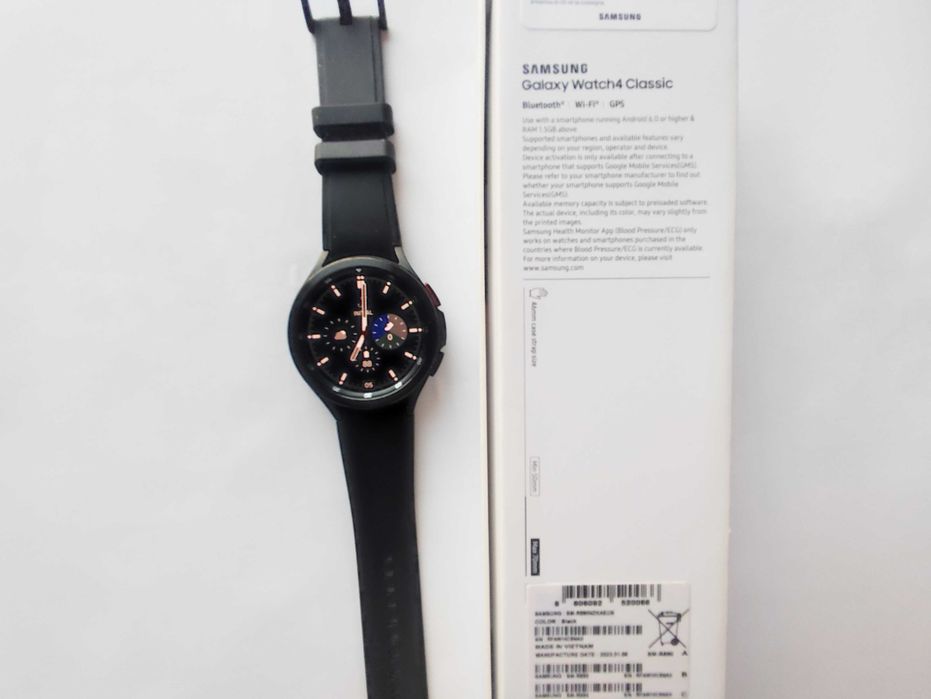 Samsung Galaxy Watch 4 Classic 46mm (SM-R890) - Отлично състояние