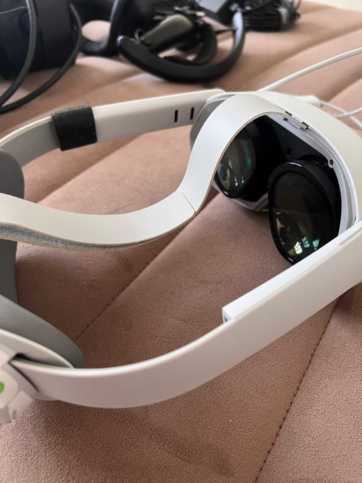 Pico 4 – 256GB VR Headset (като нов) ВИРТУАЛНА РЕАЛНОСТ Пико 4