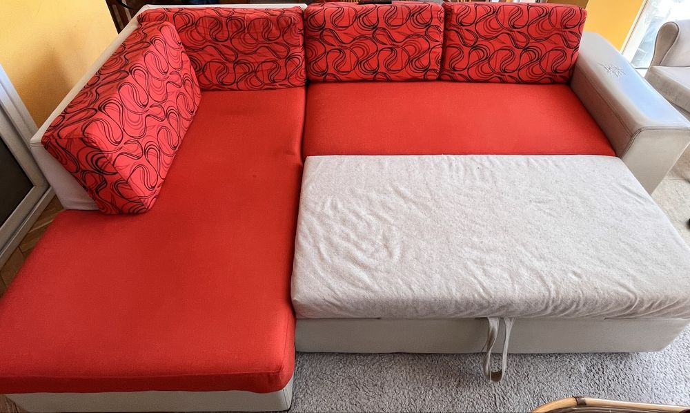 ПОДАРЯВАМЕ! Изпозлван разтегателен диван ПАРАЛЕЛ