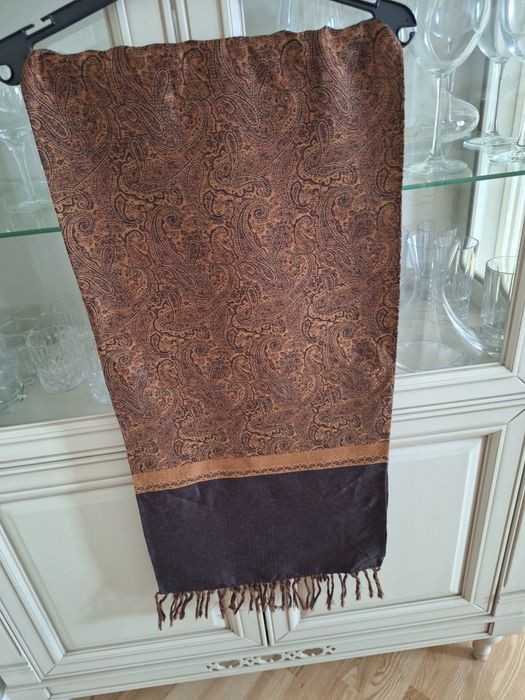 Esarfa  din  matase   vintige