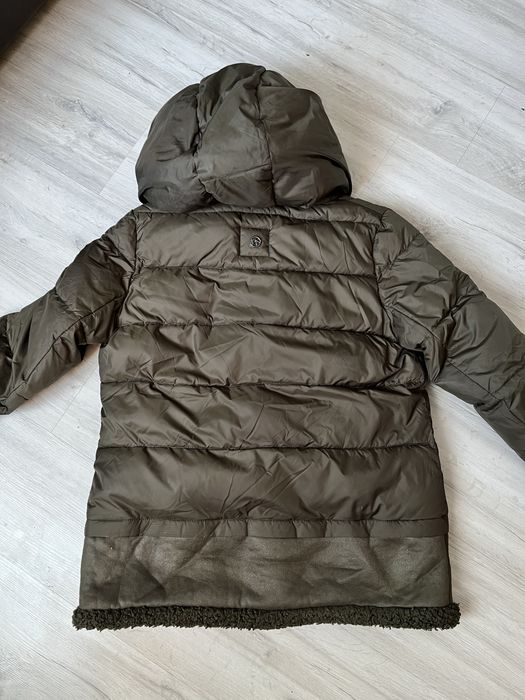 Продам зимнюю куртку