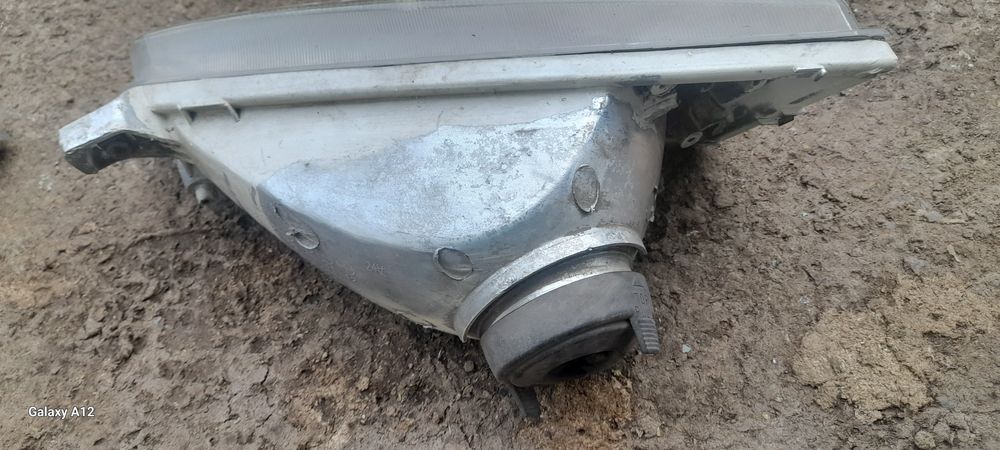 Фара камри 20 передний