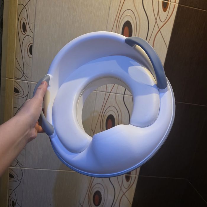 Сиденье на унитаз детское
