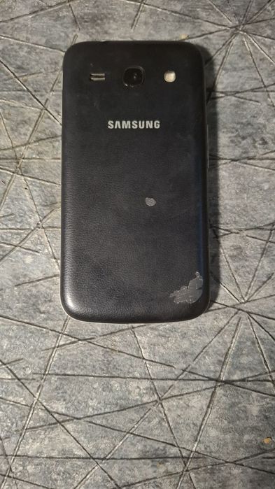 Telefon samsung 100mindan