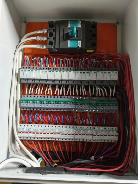 Elektrika hizmati. Quyosh panellari, shit yegish, mantaj