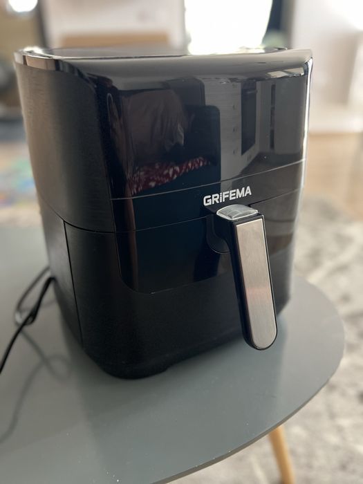 Vand friteuza air fryer grifema