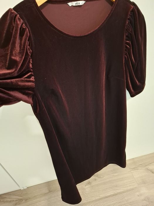 Rochie catifea, mărime 38-40