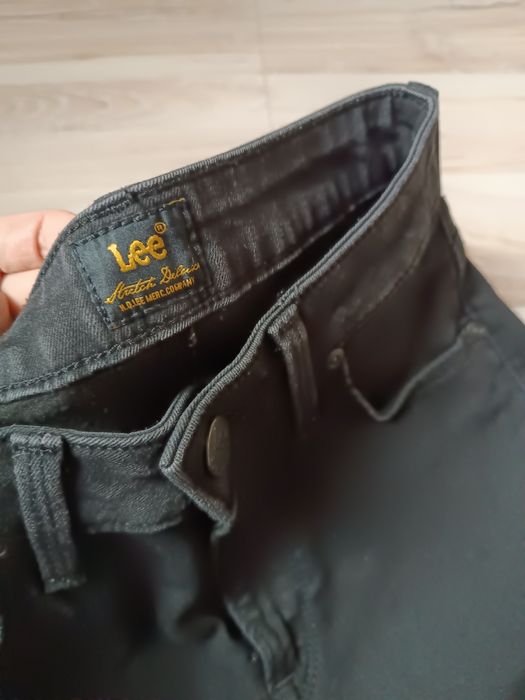 Дънки с висока талия Lee