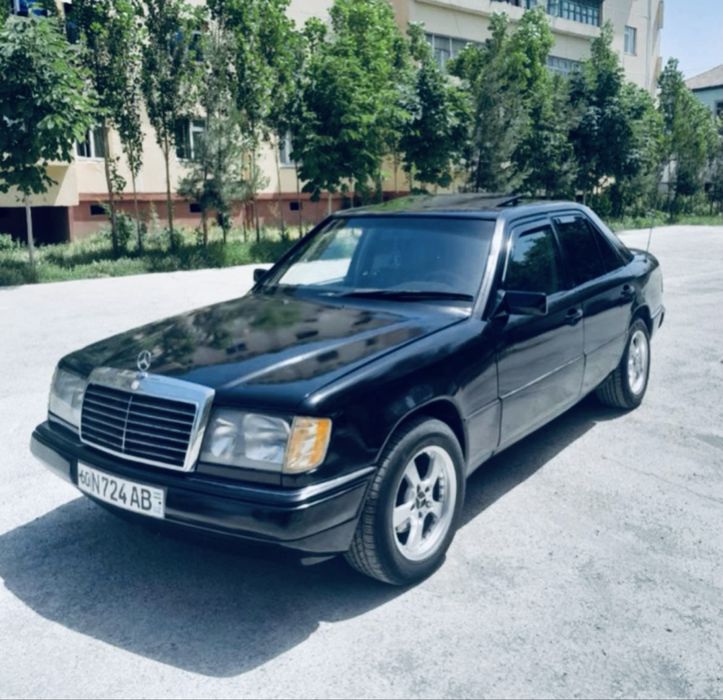 Mercedes Benz W124 E 260