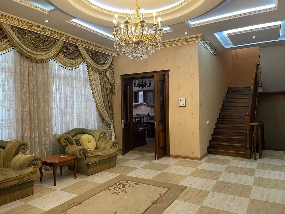 2х этажный дом 5.5 соток 330м2 Ракат махалля 6 комнат, 4 с/у, бассейн