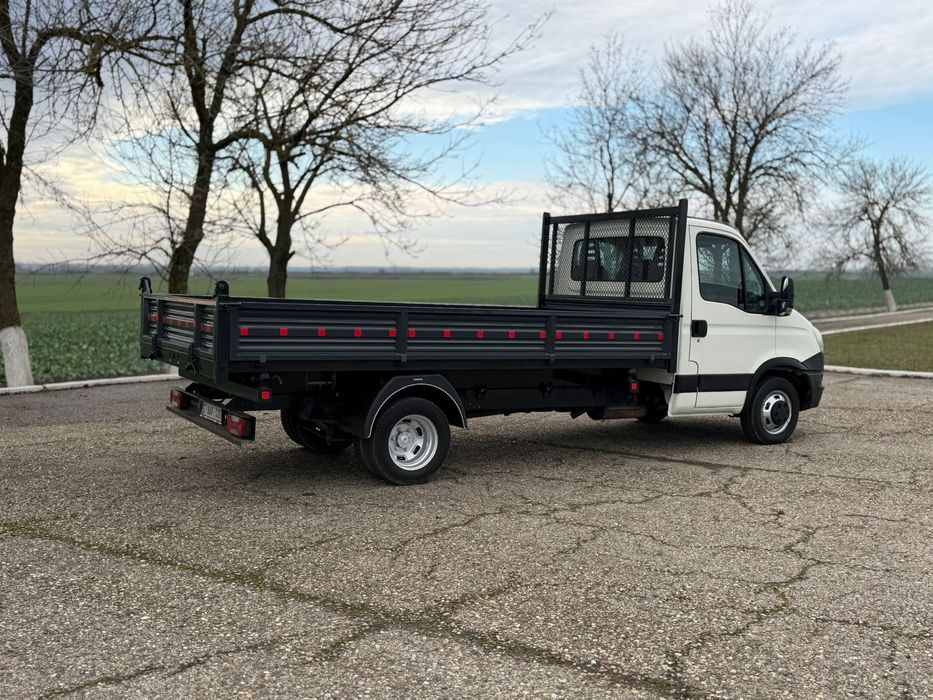 Iveco Daily 35C15 - 3.0 - 150 cai Bena basculabila pe 3 parti - 2013