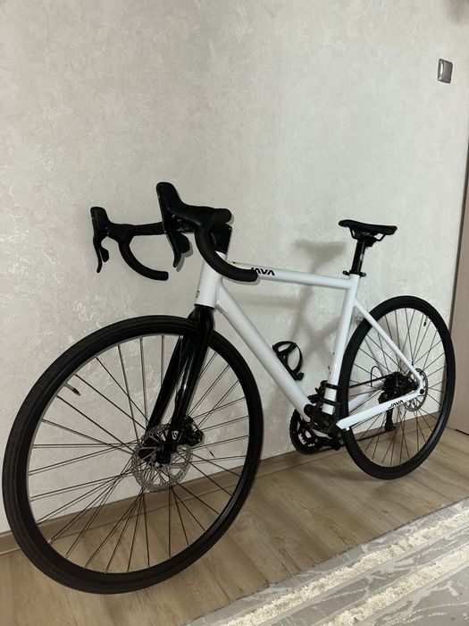 Новый шоссейный велосипед java