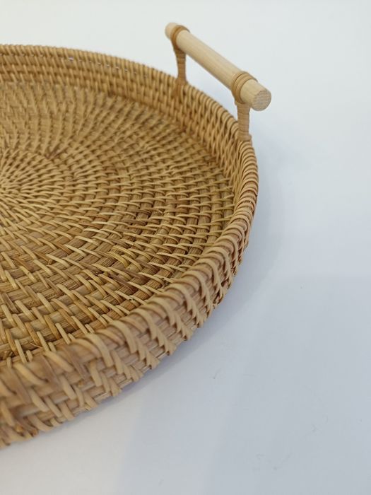 Поднос плетёный из ротанга