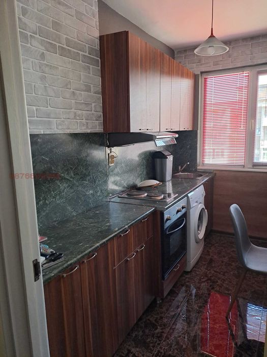 Дава се под наем Едностаен апартамент в Хасково, Център - 35 кв.м за 204 € - Снимка #11