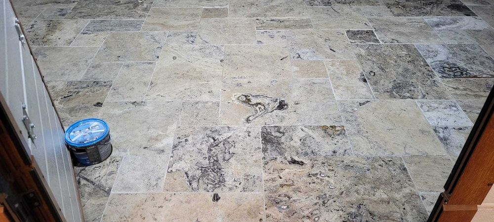 Travertin silver franch pattern 1,2 cm