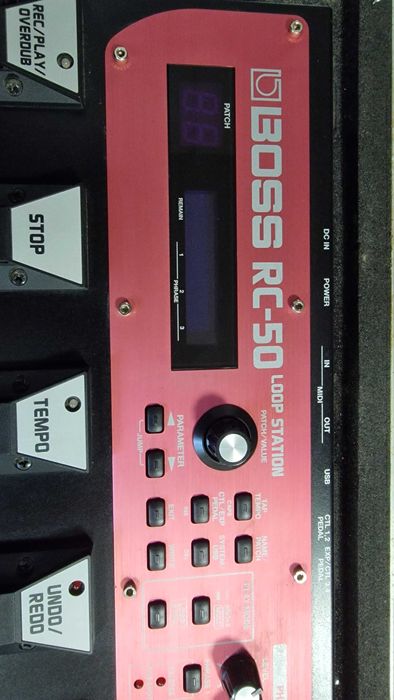 BOSS RC-50 Loop Station