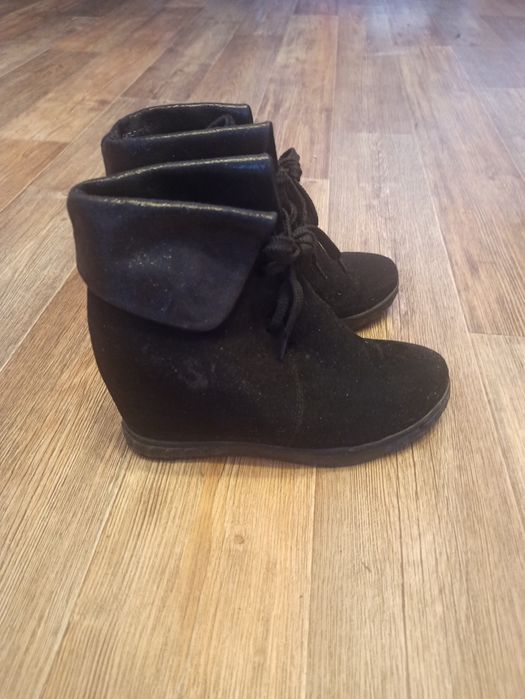 Ботинки на платформе 37 размер