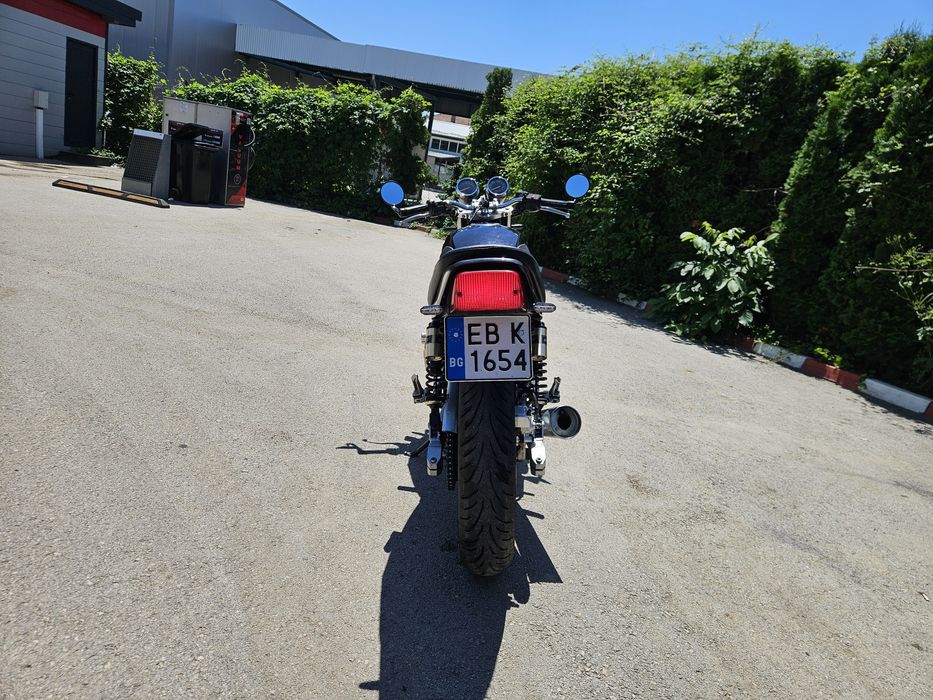 Kawasaki Zephyr 550