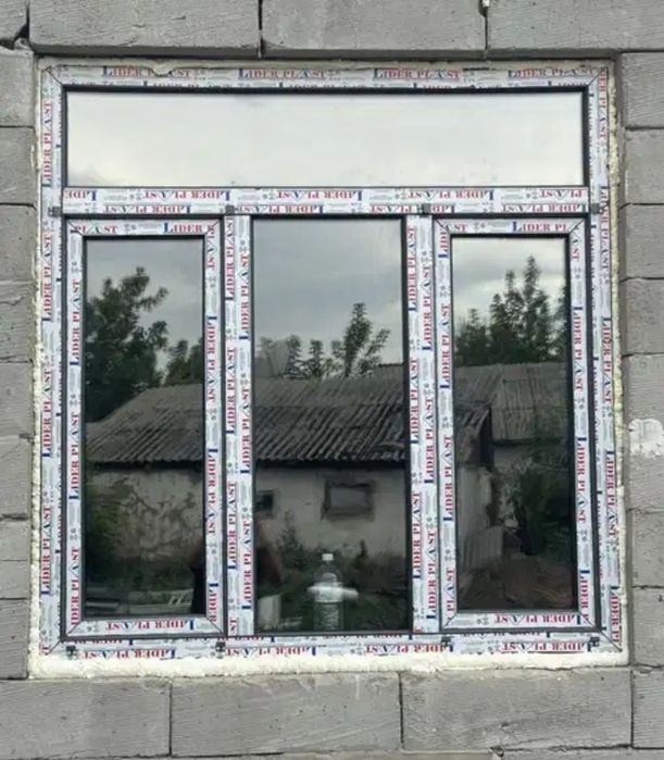Пластик терезе есiк