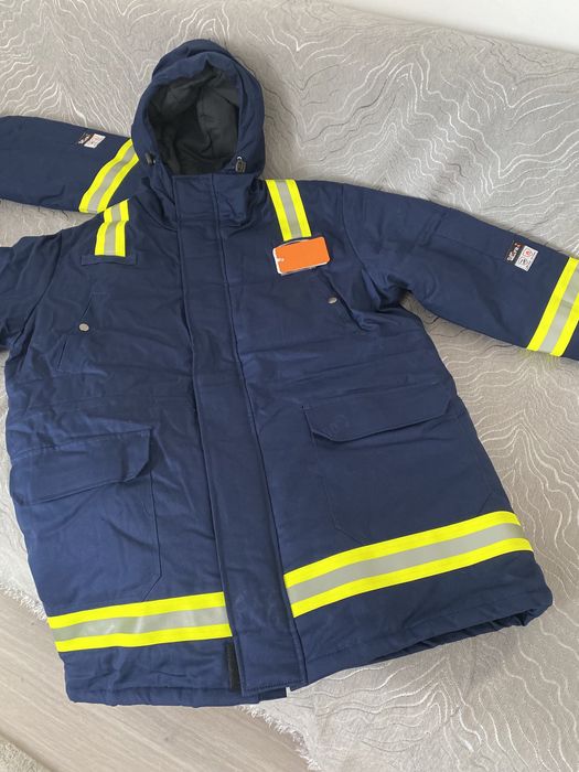 Рабочая куртка 2 штуки 50-52 размер
