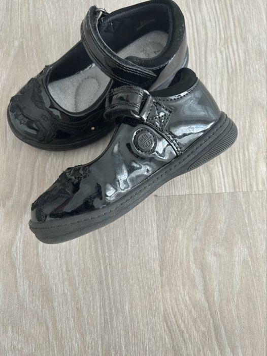 Pantofi piele naturala marimea 25