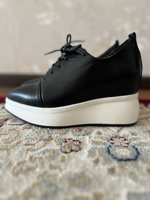 Женская обувь на платформе