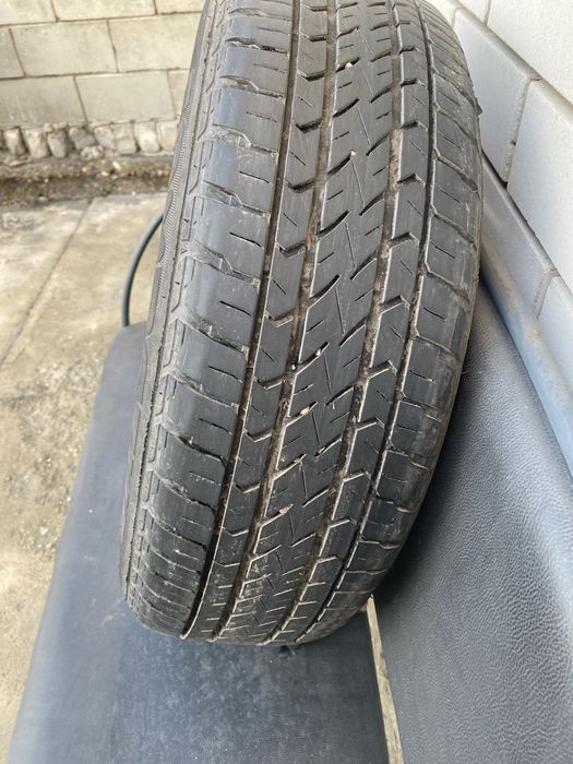 Продам комплект летних резин в хорошем состоянии